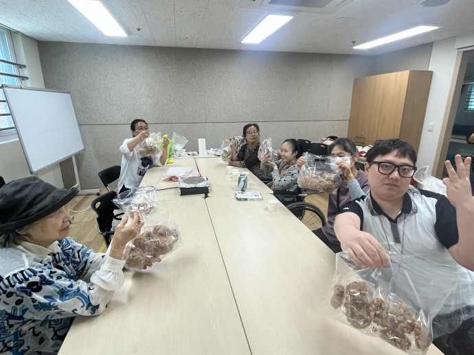 KakaoTalk_20250701_132842739_03.jpg